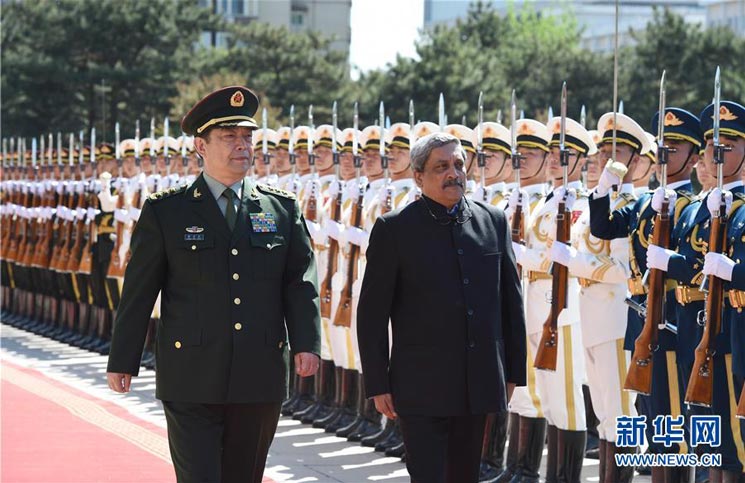 常万全与印度防长帕里卡尔会谈:双边关系不受