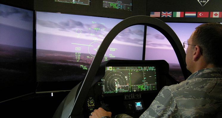 美F-35战机演练对抗中俄防空系统:准备与实力