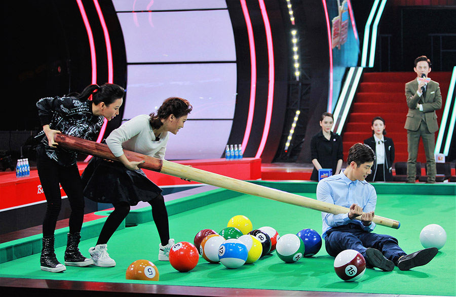 潘晓婷刘莎莎热身赛态度也认真