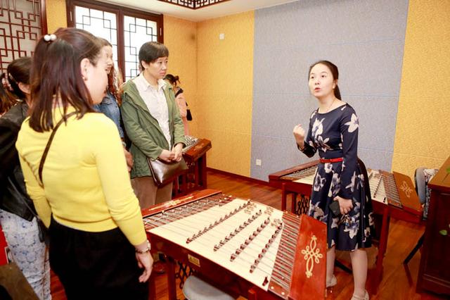 北京丰台长辛店学校举办春季运动会暨家长开放日