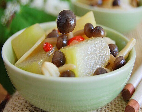蟹味菇烧冬瓜