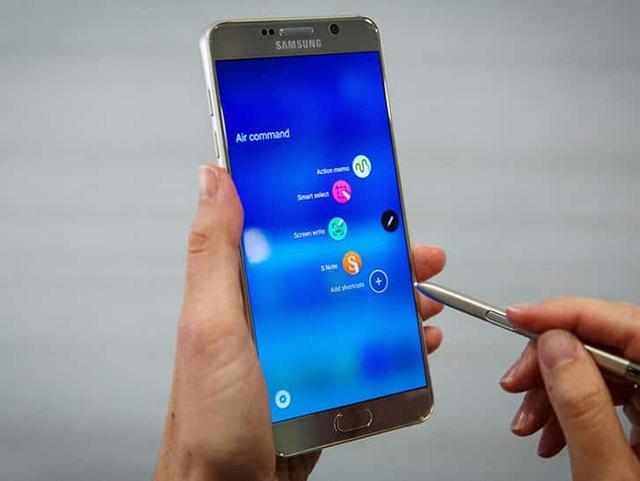 三星Note 6又一新功能曝光 结果和黑莓撞了车