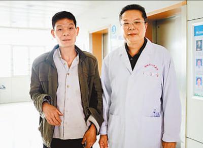 男子归还14年前3000元医疗欠费靠打零工攒钱（图）
