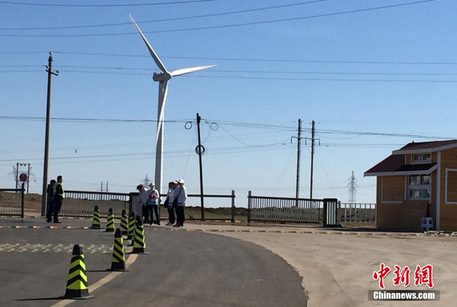 探访收费后的“草原天路”公路景区