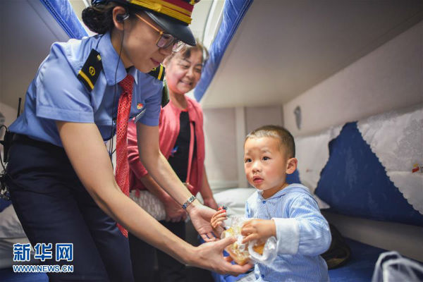 （经济）（2）贵阳至北京高铁动卧开通