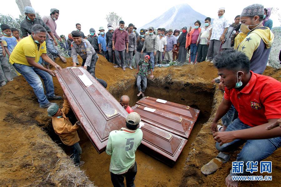 （国际）（7）印尼锡纳朋火山喷发死亡人数上升至6人
