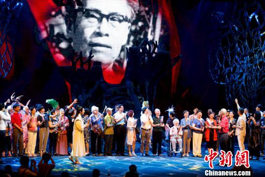 新版经典儿童剧《马兰花》首演观众赞“太美了”