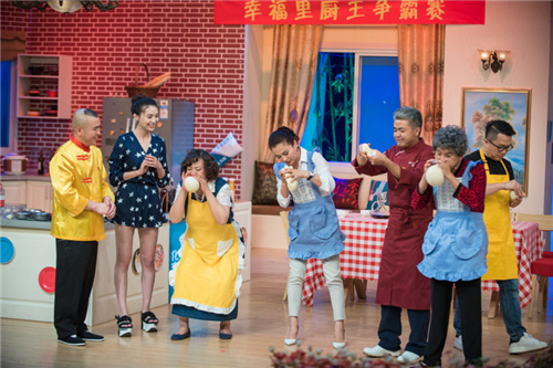 “容嬷嬷”方青卓和“玉兔精”李玲玉《幸福的味道》拼厨艺