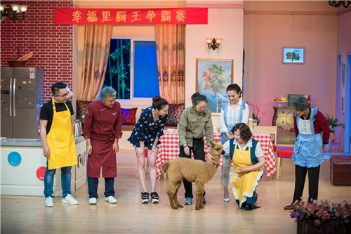 “容嬷嬷”方青卓和“玉兔精”李玲玉《幸福的味道》拼厨艺