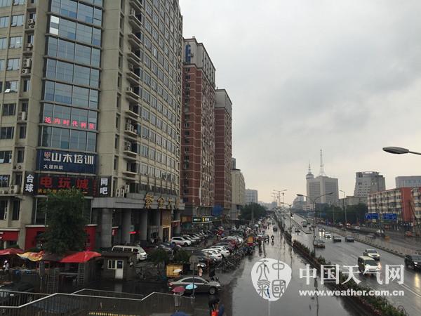 北京现入汛来最大降雨 今日仍有雷雨