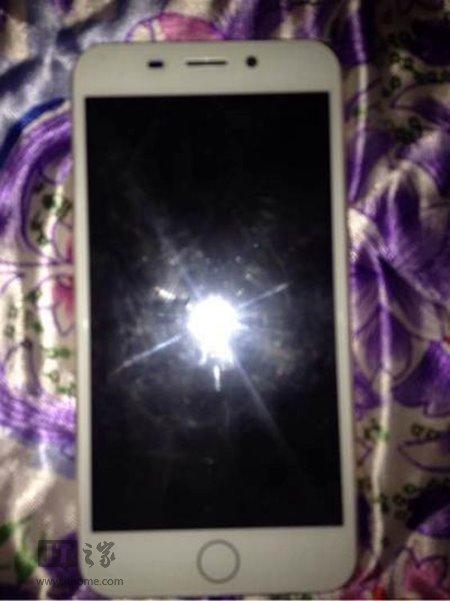 疑似苹果iPhone7测试机正面照曝光：触摸式Home键
