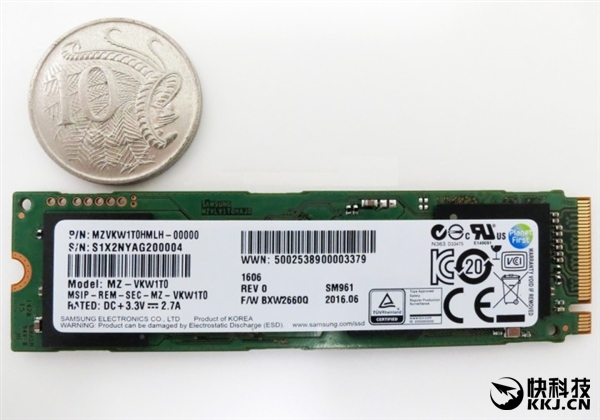 三星首款1T容量NVMe M.2固态盘SM961来了：3.2GB/s