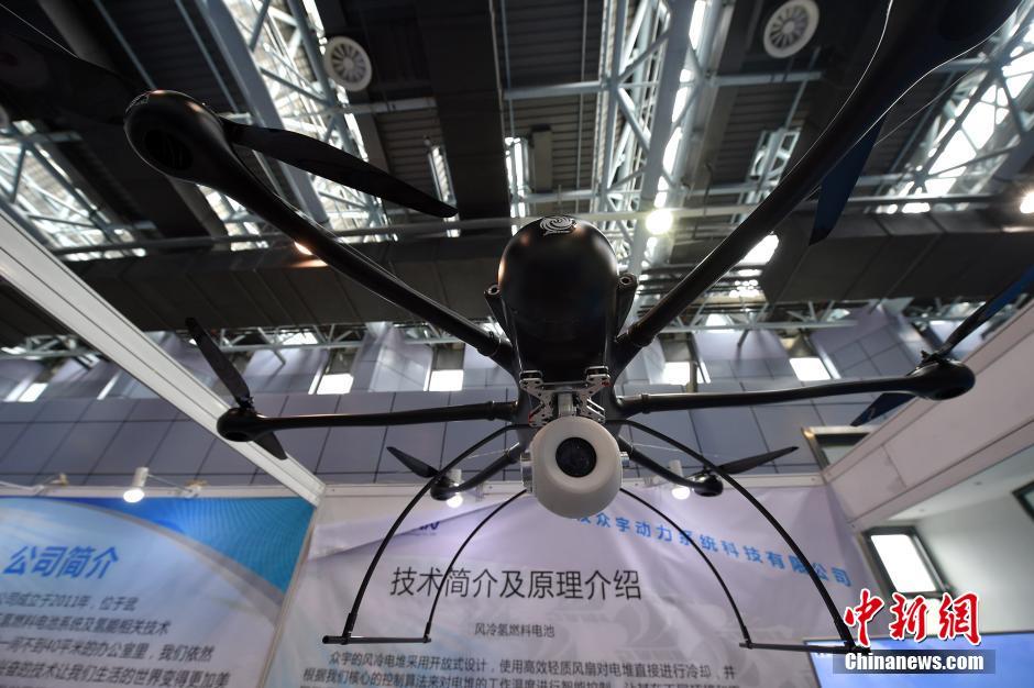 首架视觉避障无人机亮相“尖兵之翼”无人机大会