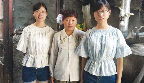 济宁双胞胎姐妹高考考出好成绩 为万元学费犯愁