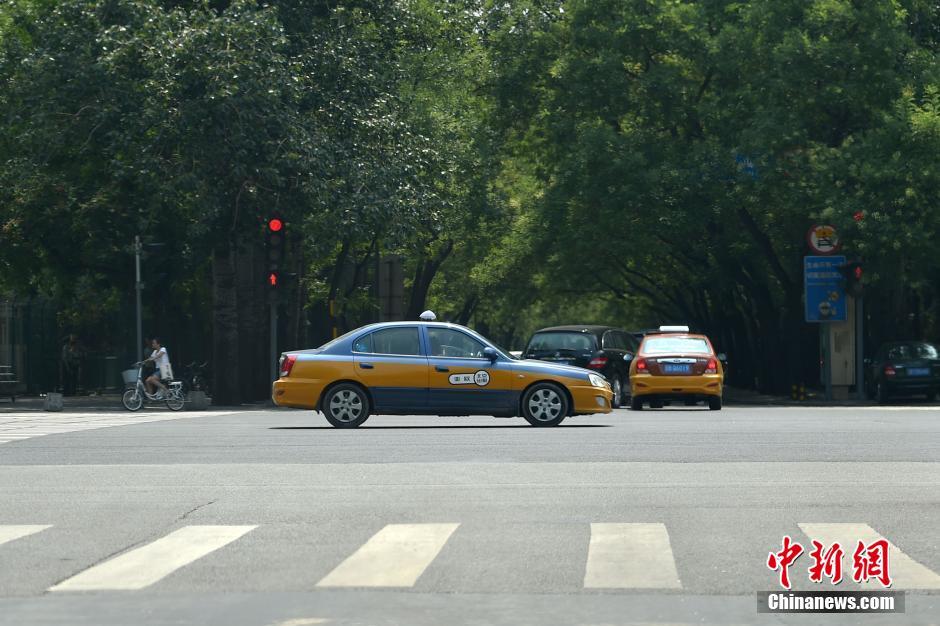 出租车改革新政出台 明确网约车合法地位