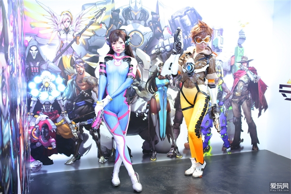 CJ 2016暴雪《守望先锋》COS：DVA女神诱惑登场