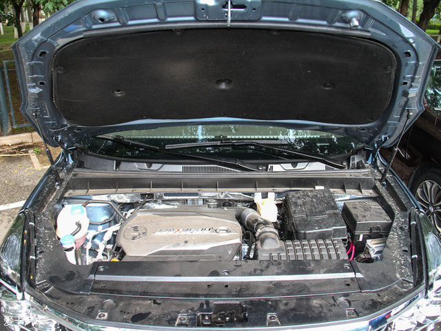 广汽传祺GS8将十月上市 搭2.0T发动机-千龙网