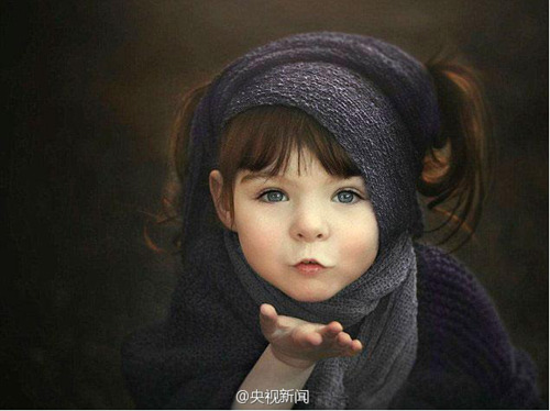 新西兰母亲视独臂女儿如女神拍奇幻照 