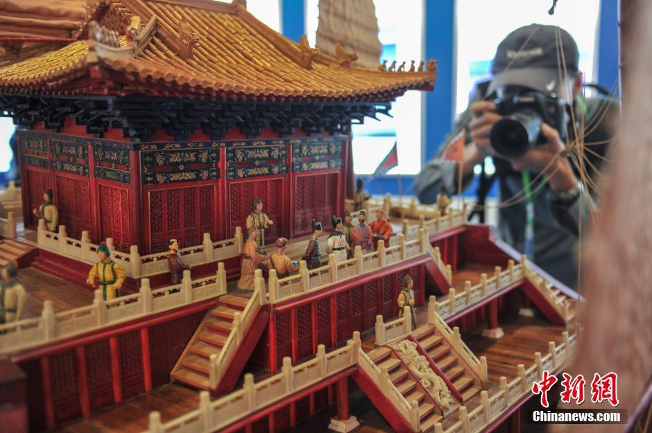 “文博会”昆明开幕 九大主题亮相展馆