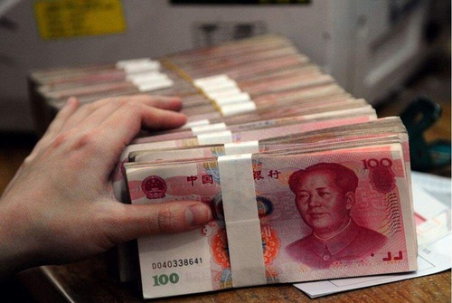 烟台：80后小伙借高利贷摆阔 一顿饭上万