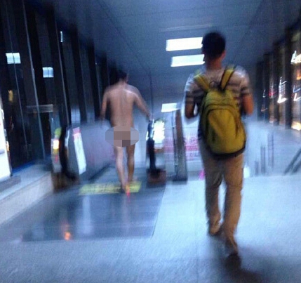 点击图片进入下一页