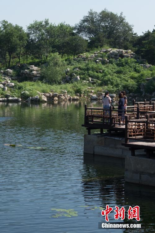 圆明园“廓然大公”修复完工 生态景观焕然一新