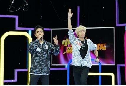 新歌声LIVE战队嘉宾颜值爆表 XL组合开场舞萌