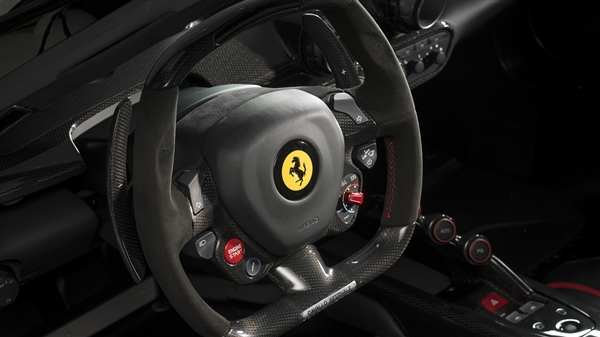 最强法拉利！3100万LaFerrari