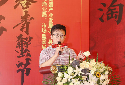 淘宝网小二.jpg
