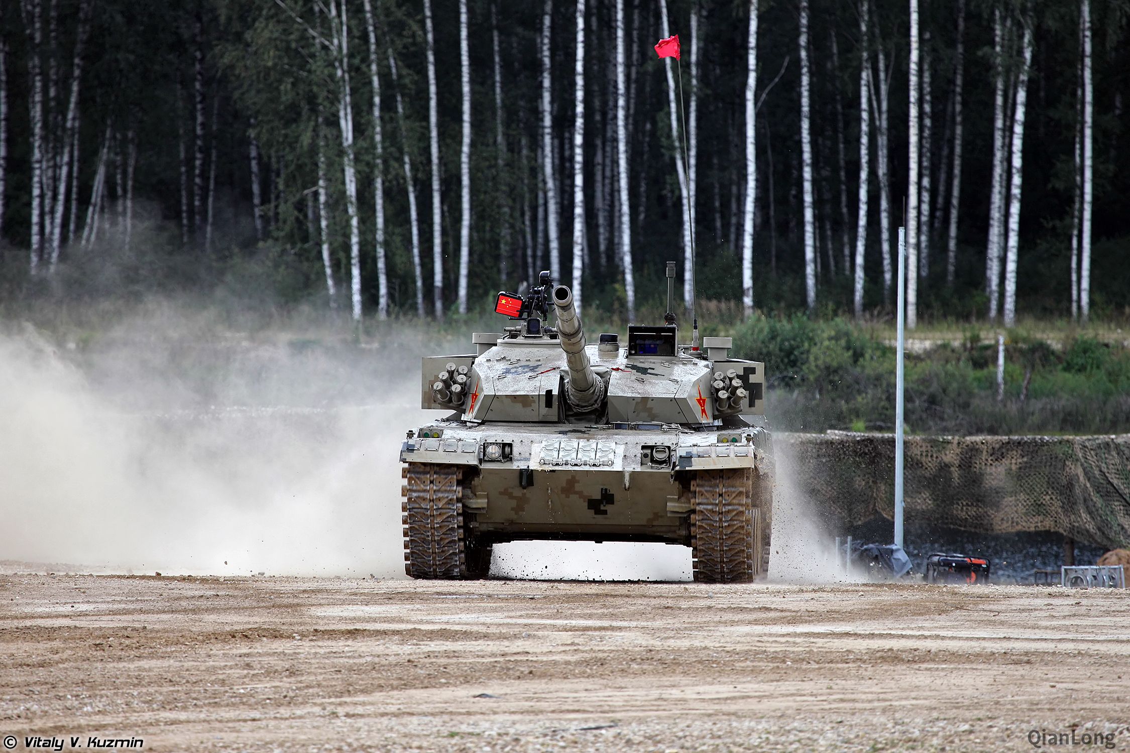 “坦克两项”2016决赛写真集锦 中国96A改进型坦克颜值爆表(3)