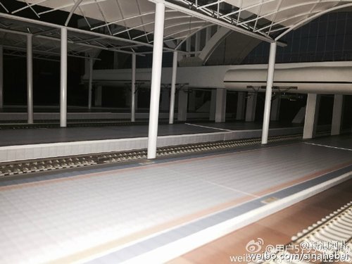 石家庄19岁学生制火车站模型