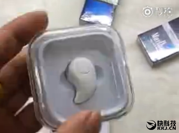 屏幕点亮！网曝iPhone 7 Plus行货真机：买不买