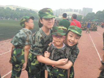 开学季·成都最小初中生：不要把我当“萌宠”