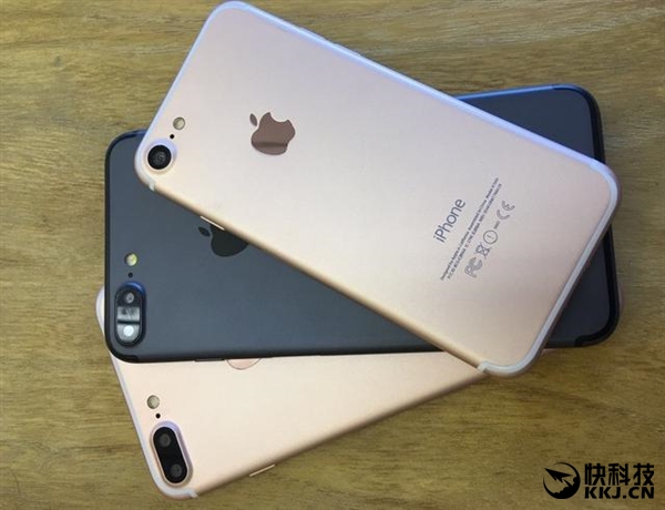 iPhone 7 Plus疯狂曝光：两个版本 32GB最惨！