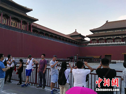 点击进入下一页