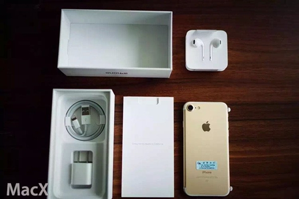 漂亮吗？国行iPhone 7 Plus四色包装齐亮相：大变