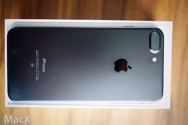 漂亮吗？国行iPhone 7 Plus四色包装齐亮相：大变