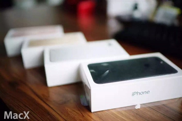 漂亮吗？国行iPhone 7 Plus四色包装齐亮相：大变