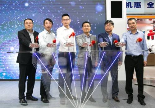 说明: D:\changzai.wei\Desktop\2060912三星活动精选照片\BILA1056.jpg