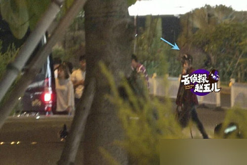 胡彦斌剧组探班为郑爽庆生 二人疑复合