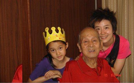 关晓彤被扒家底真实身家惊得吓人 国民闺女这样炼成