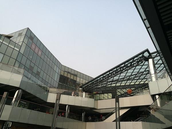 iPhone 7 Plus对比MOTO Z/三星Note7/华为P9评测：拍照到底谁强？
