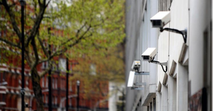 英百万台监控器用中国产品引军情六处担忧:或