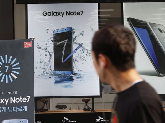 三星Note 7户外广告
