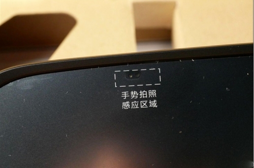 挥手即可拍照 360行车记录仪后视镜版手势感应黑科技