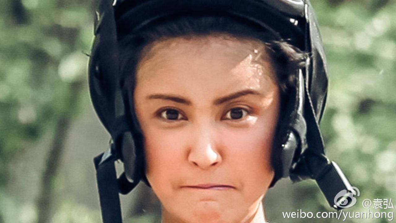 二姐张歆艺为啥大赞海底捞员工 (5)-千龙网·