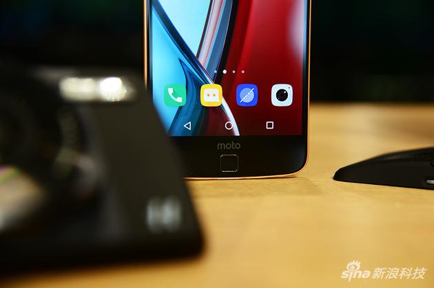 Moto Z底部指纹识别