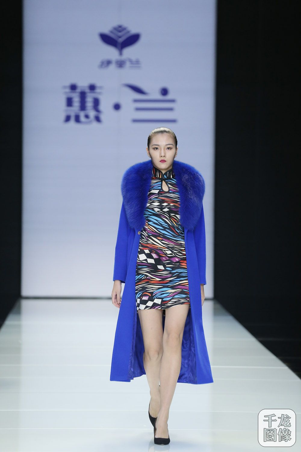 2016北京时装周上，京工集团旗下“伊里兰”品牌以“蕙 兰”为主题向业界及市场发布“四季”女装产品。