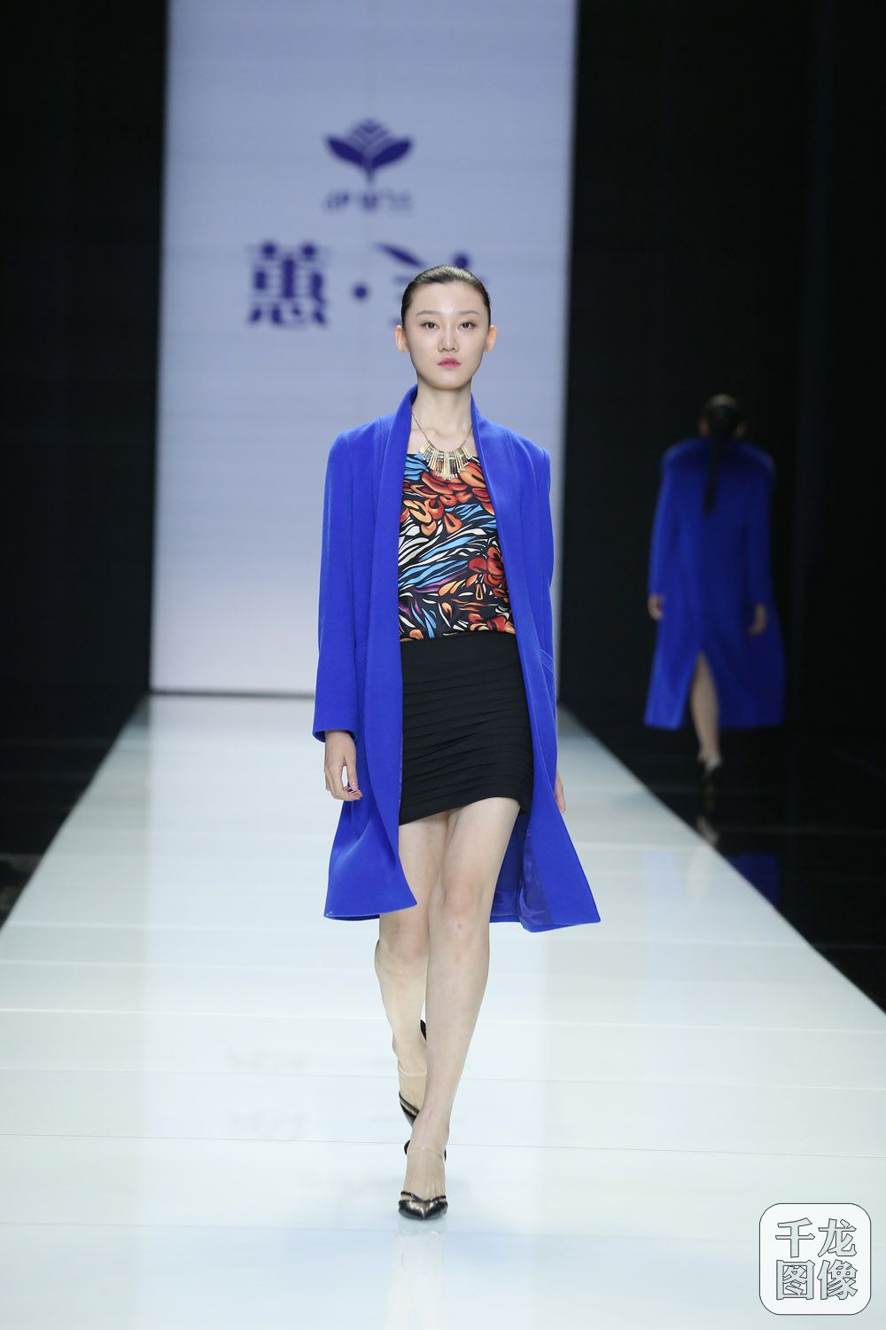 2016北京时装周上，京工集团旗下“伊里兰”品牌以“蕙 兰”为主题向业界及市场发布“四季”女装产品。