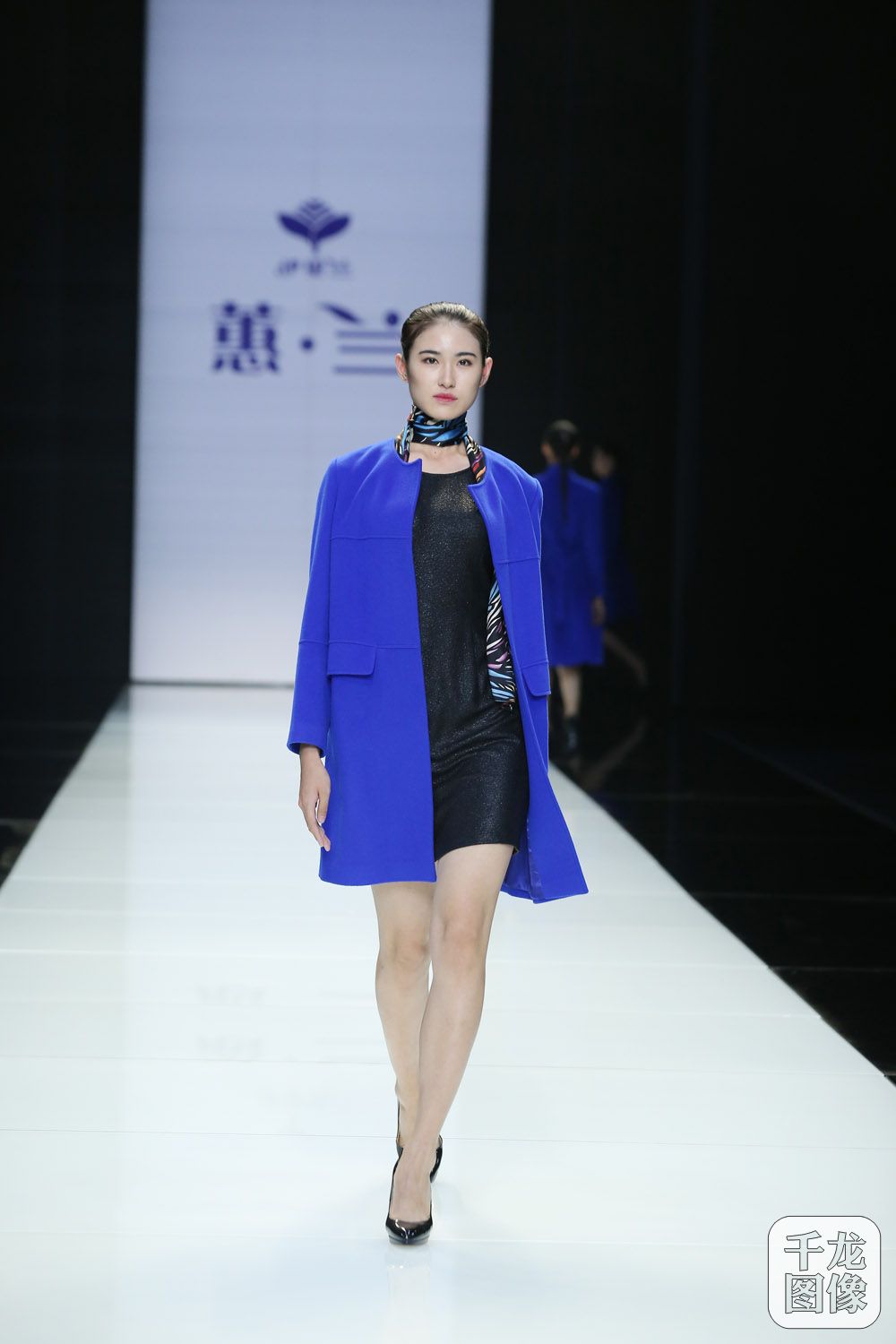 2016北京时装周上，京工集团旗下“伊里兰”品牌以“蕙 兰”为主题向业界及市场发布“四季”女装产品。